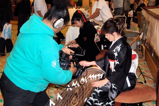 ロサンゼルス Food Expo.での琴演奏